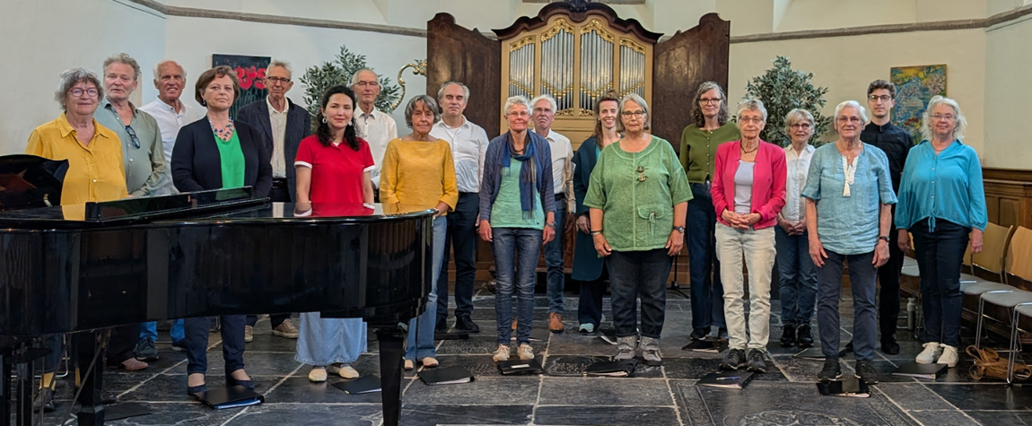 Koor in concertopstelling, 12 juni 2026